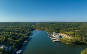 Perfect Condo, 31 MM, HOA Pool, Fishing